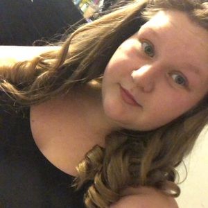 Meet your Posher, Julianne